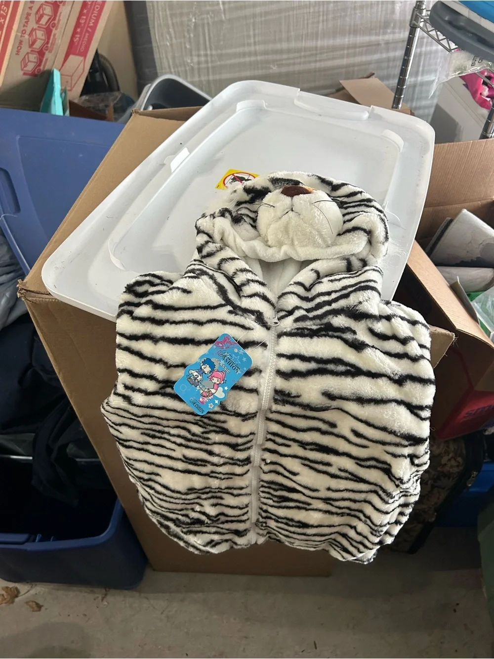 Plush cat Hooded Vest for Kids - White & Black